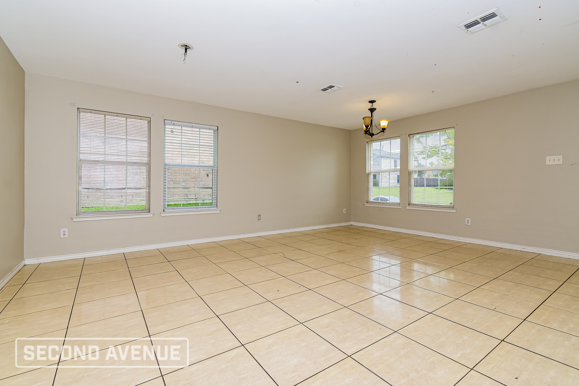 Building Photo - 3013 Timber Ridge Ln
