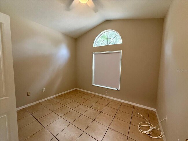 Building Photo - 5403 Lindburg St
