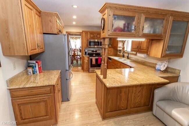 Building Photo - 2 br, 2 bath Condo - 481 Camby Ct