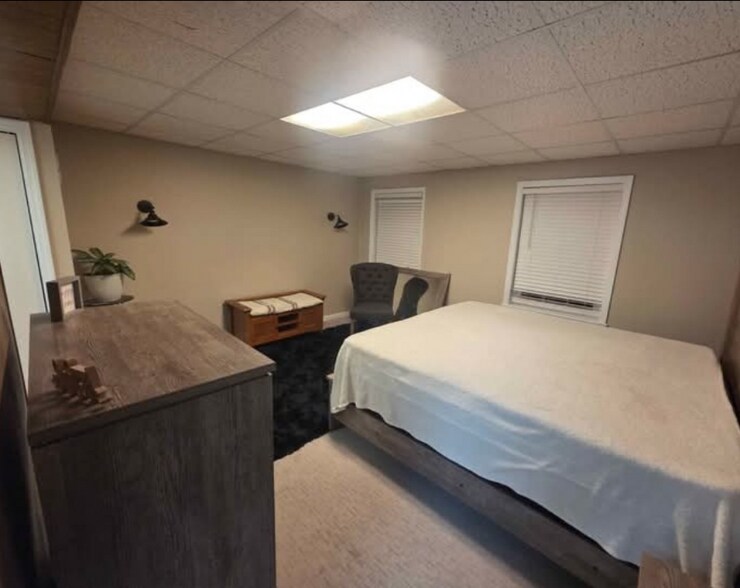 Building Photo - 780 Captain Kell Dr