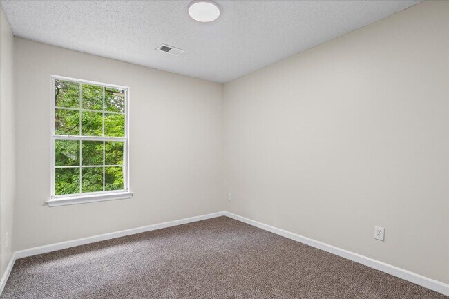 Building Photo - 7322 Bridlewood Ct