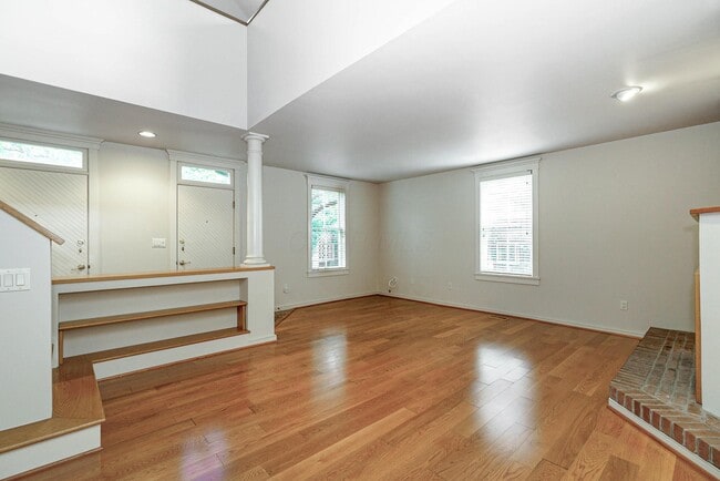 Building Photo - 88 Redbud Alley