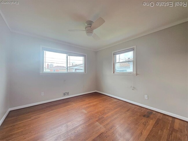 Building Photo - 28425 Alger St