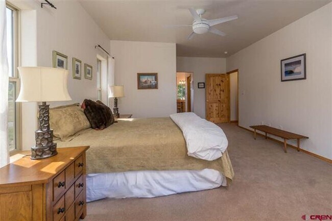 Building Photo - 3-Bedroom Home in Prime Location