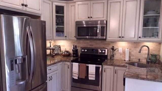 Updated Kitchen - 7420 SW 34th Terrace