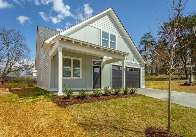 Building Photo - New 4 Bedroom Home in Red Bank with 2-Car Garage