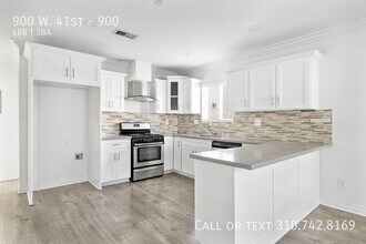 Building Photo - 900 W. 41st-900