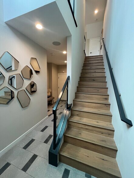 *Model Home Staging* - 13914 Boyden Way