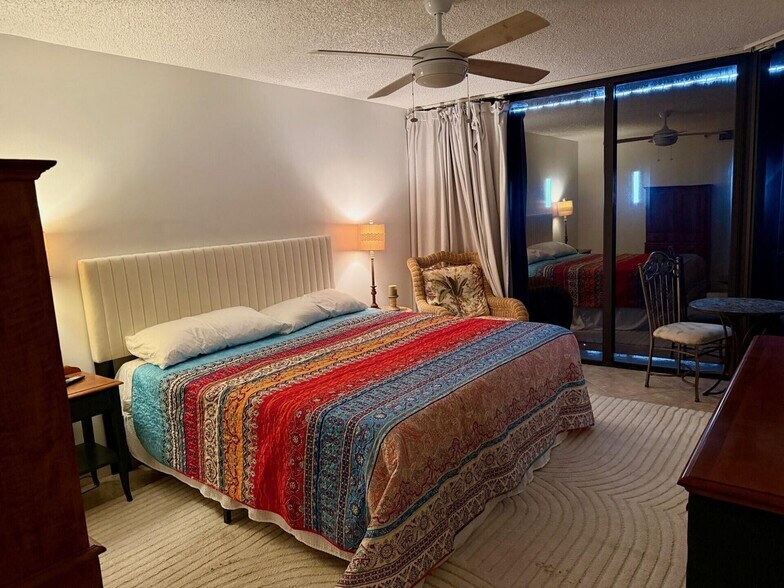 Primary Bedroom (Colorful) - 9650 S Ocean Dr