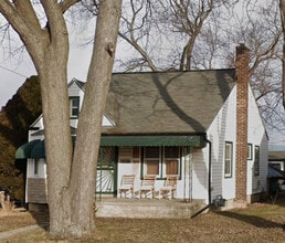 Building Photo - 15603 Lappin St