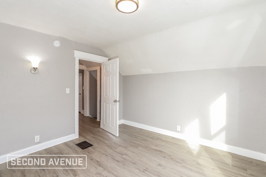 Building Photo - 2632 Cypress Ave