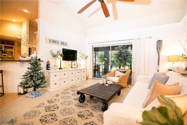 Building Photo - 22631 Island Lakes Dr