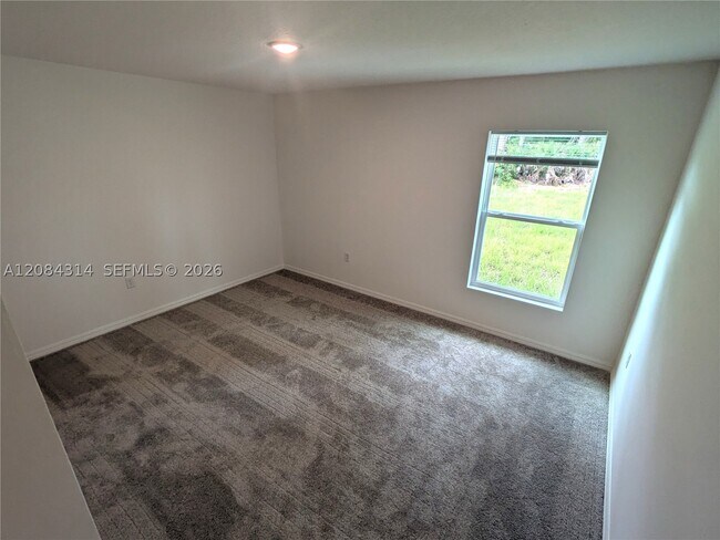 Building Photo - 1329 Biarritz St NW