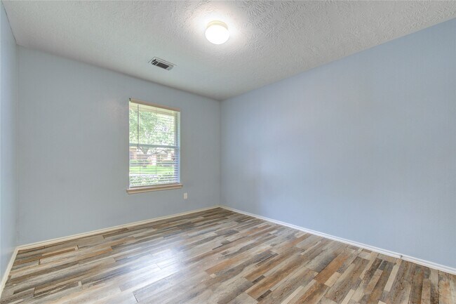Building Photo - 20003 Parkstone Bend Ln