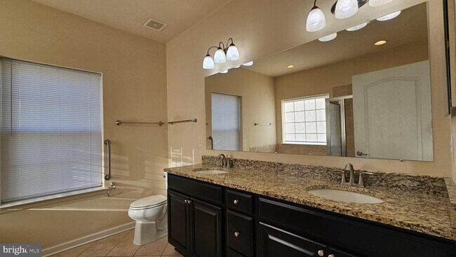 Building Photo - 11257 Yellowstone Ct