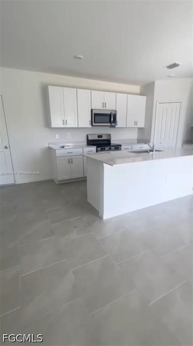 Building Photo - 11812 Cloverly Ln