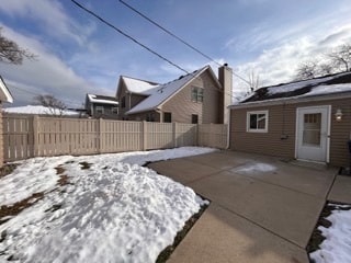 Building Photo - 326 W Adams St