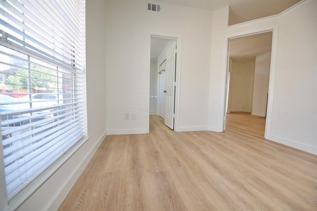 Building Photo - 3711 Cedarplaza Ln