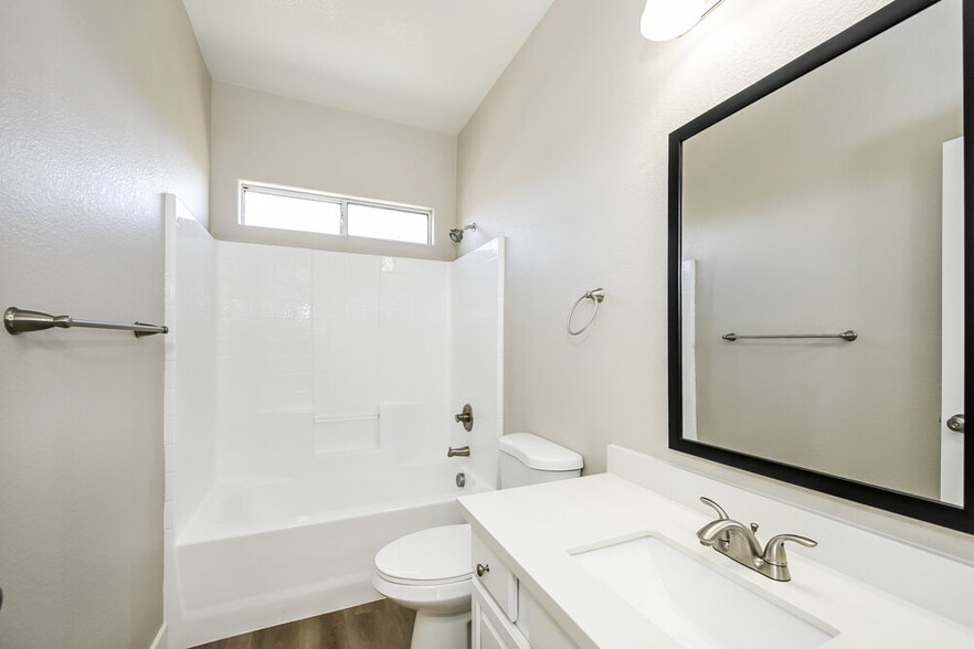 Building Photo - 10839 Vestone St