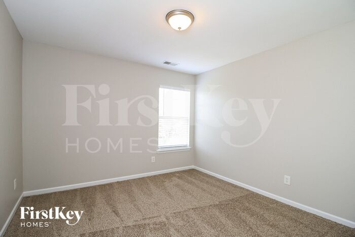 Building Photo - 113 Rosemont Ln