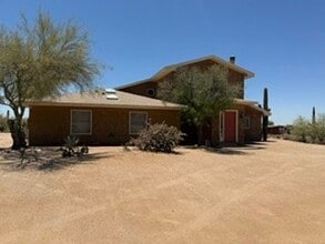 Building Photo - 6445 E Wildcat Dr