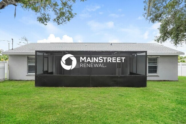 Building Photo - 3 Bedroom Pet-Friendly Home in NORTH PORT, FL with Main Street Renewal