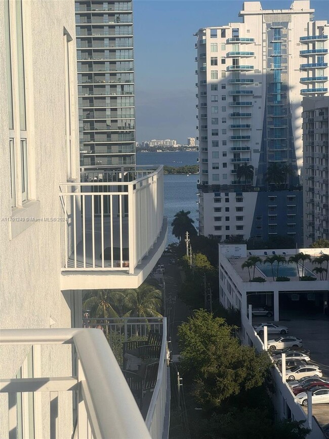 Building Photo - 2275 Biscayne Blvd Blvd