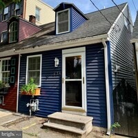 Building Photo - 231 E Chestnut St