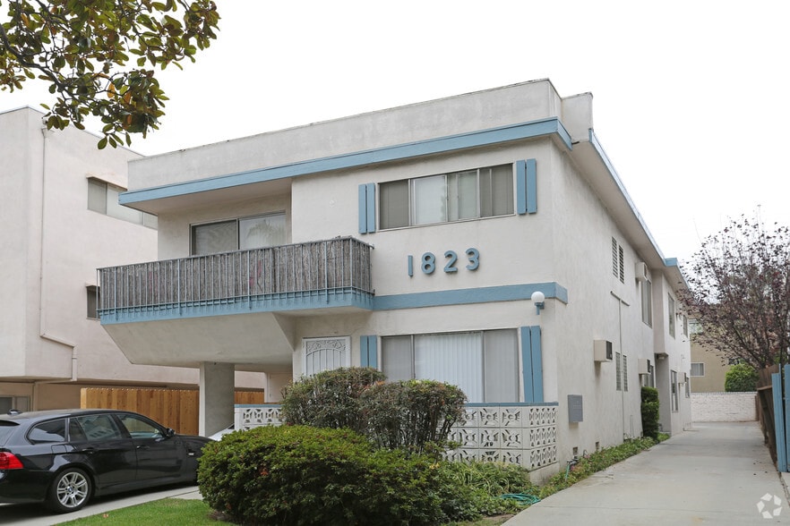 Primary Photo - 1823 Camden Ave.