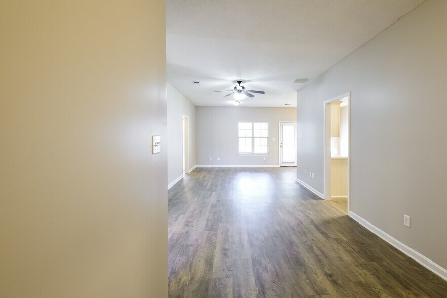 Building Photo - 4254 Markston Dr