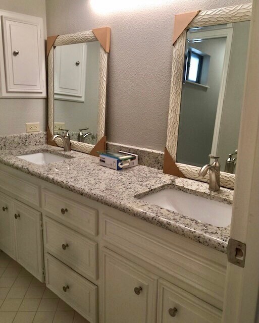 Main Bathroom - 6106 Vance Jackson Rd