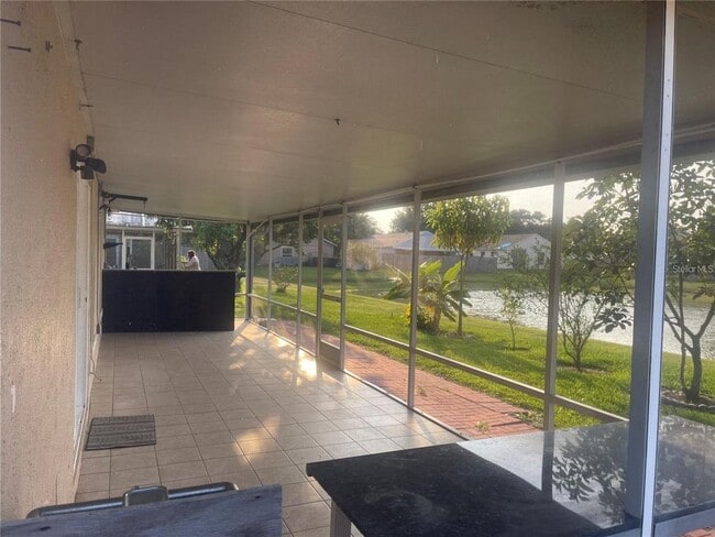 Building Photo - 13602 Glasser Ave