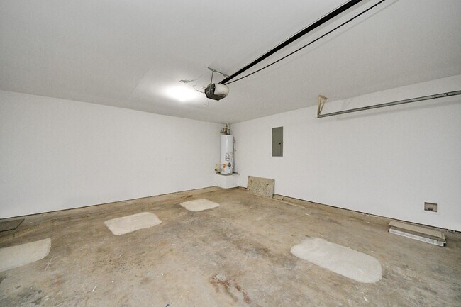 Building Photo - 9622 Sugarblossom Ln