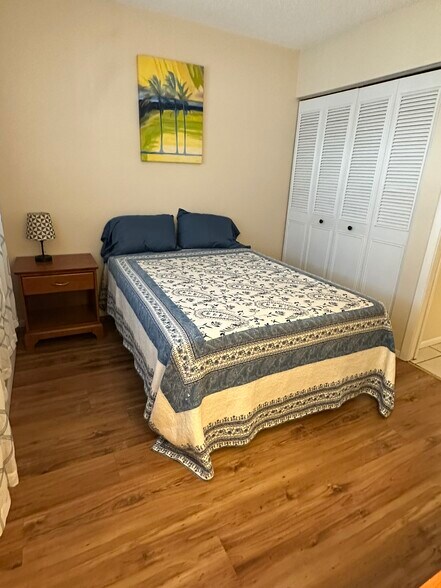 2nd bed - 7315 Parkside Villas Dr