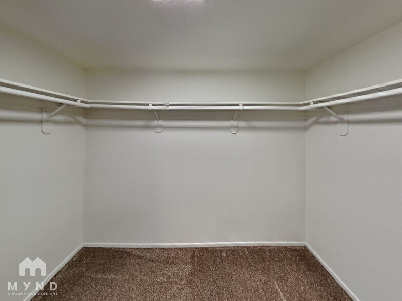 Building Photo - 5171 W Wood Owl Dr