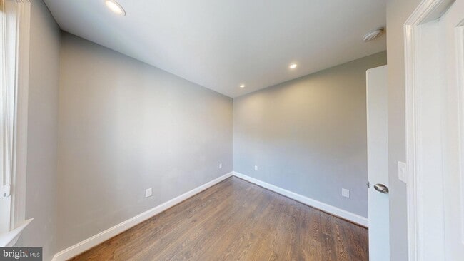 Building Photo - 4023 New Hampshire Ave NW