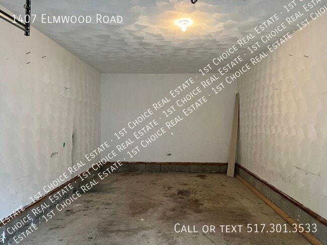 Building Photo - 1407 Elmwood Rd
