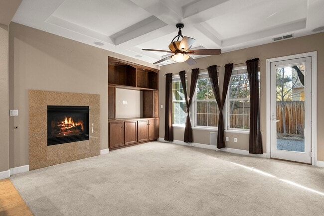 Building Photo - Damont Ranch Townhome Available to Lease Now