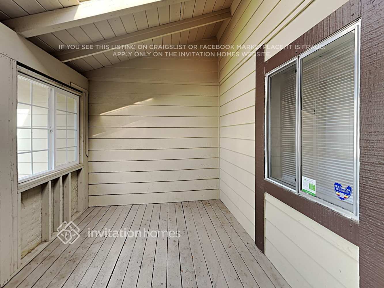 Building Photo - 555 Spruce St