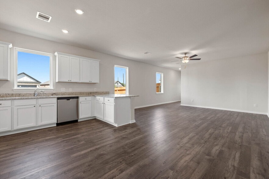 Building Photo - 7603 Tipton Meadow Way