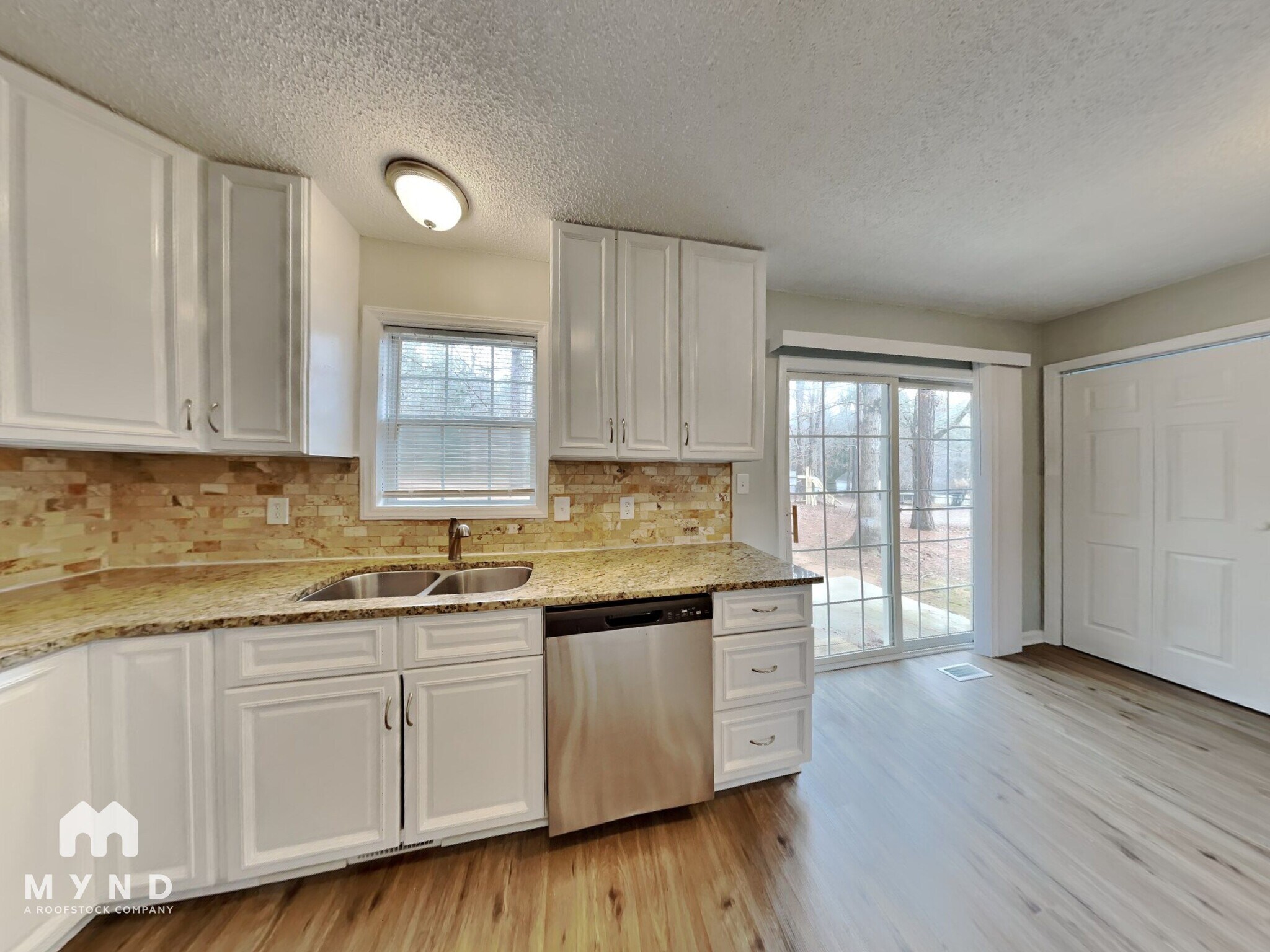 Building Photo - 177 Percheron Dr