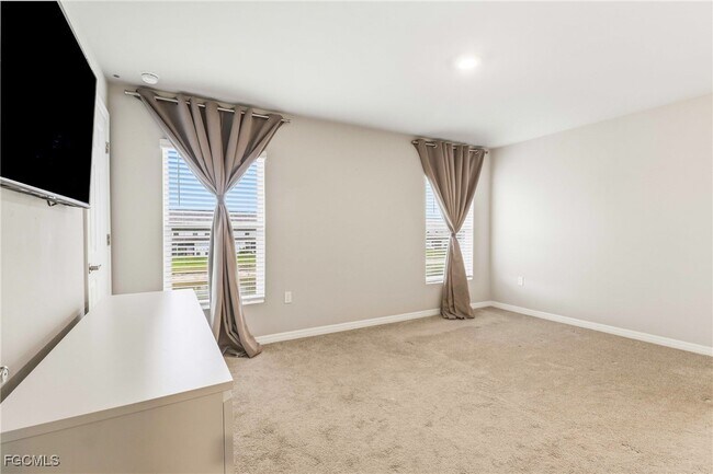 Building Photo - 15376 Wildflower Cir