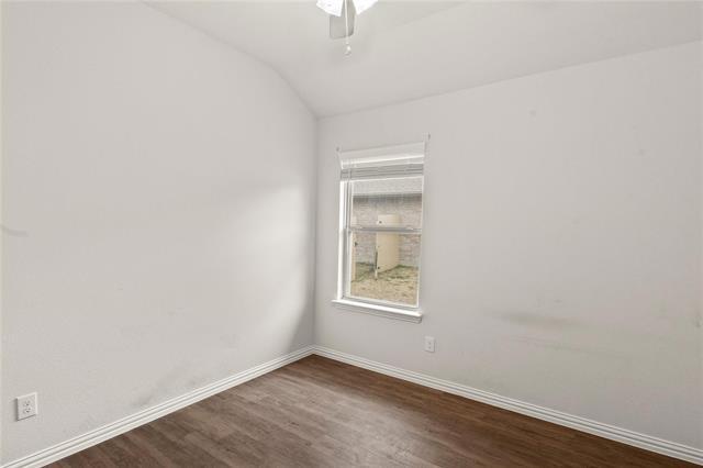 Building Photo - 115 Oak Spgs Lp