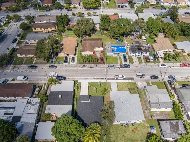 Building Photo - 1468 NW 51st St