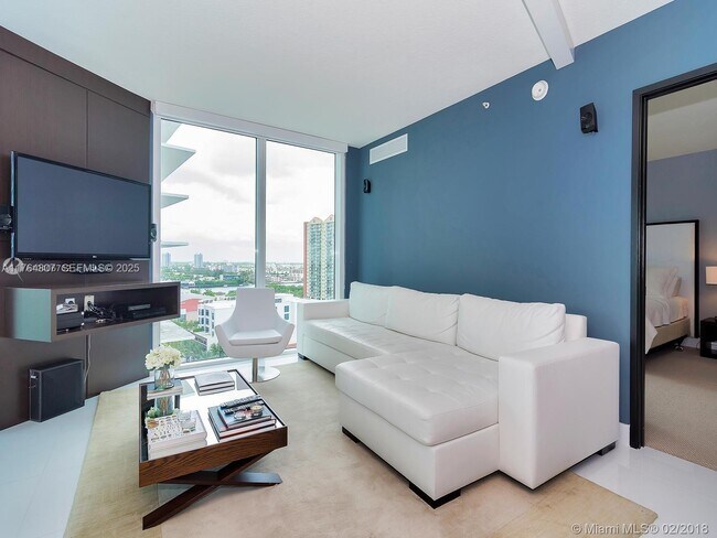 Building Photo - 250 Sunny Isles Blvd