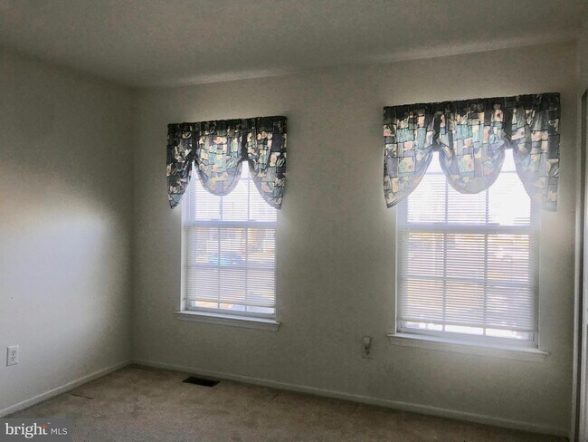Building Photo - 2604 Delancey Way