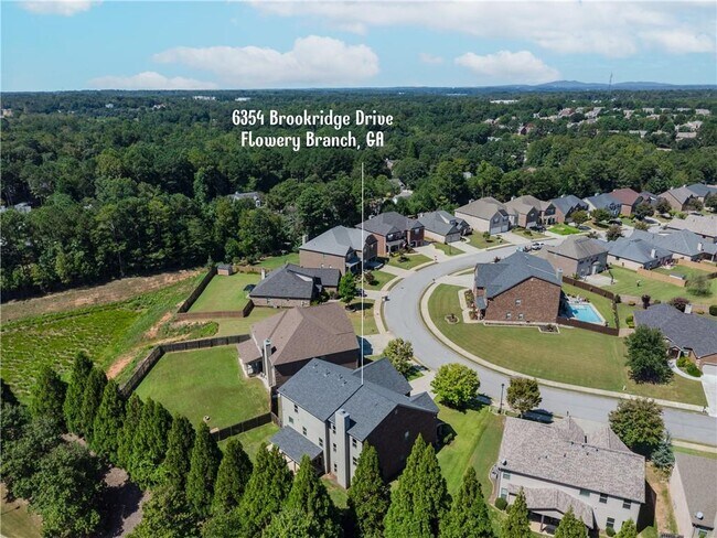 Building Photo - 6354 Brookridge Dr