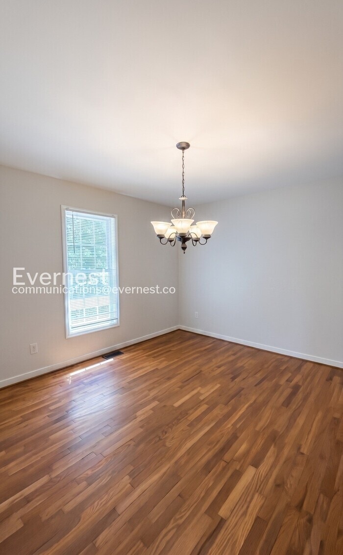 Building Photo - 5633 Obisque Dr