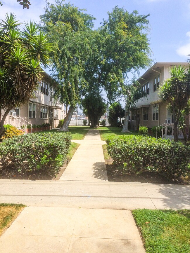 FABULOUS WESTCHESTER 1BEDROOM APT. HOME 5247 Knowlton St Los Angeles