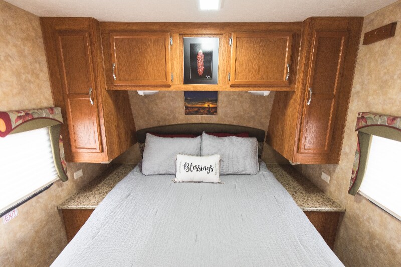 Primary Photo - 8875 Calle De Brazito